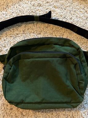 Baggu Fanny Pack Bay Laurel Green